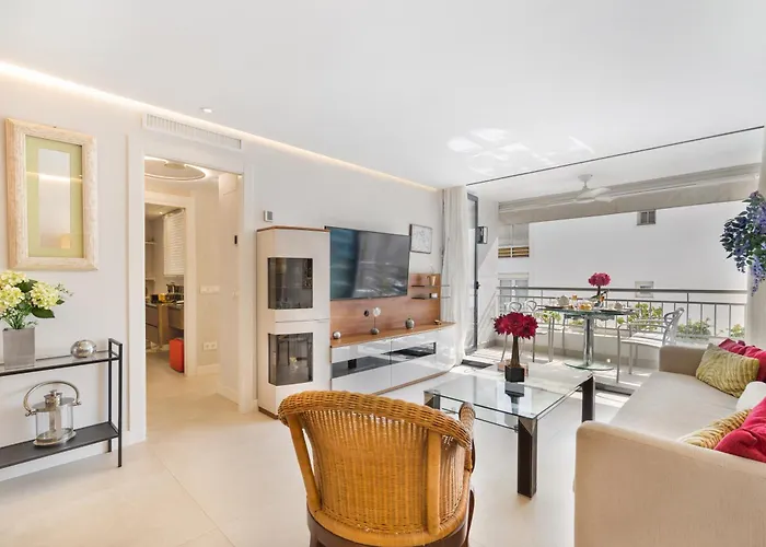 Διαμέρισμα Elegant Beachside